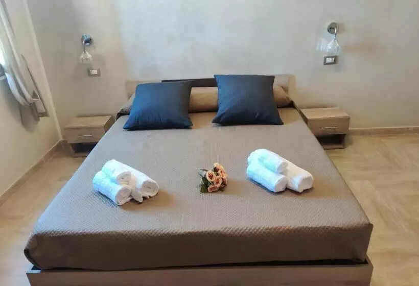 ベッドアンドブレックファースト Raggi Di Sole