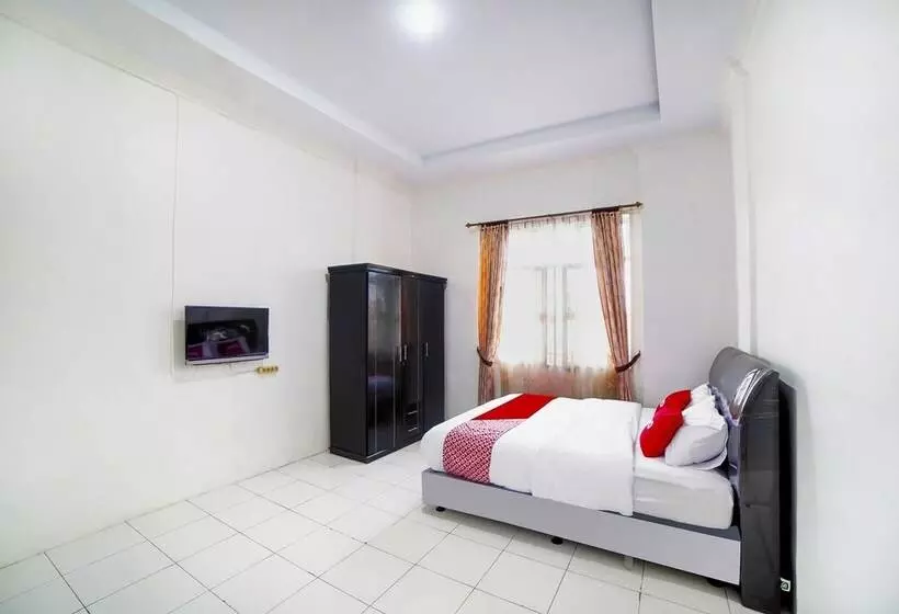 Hotelli Oyo 91220 Infinite Residence