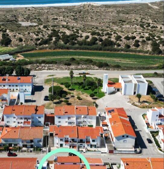 مبيت وإفطار Supertubos House Peniche