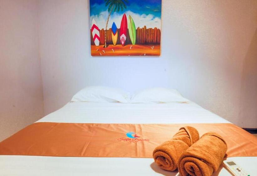 تختخواب و صبحانه Surfer Paradise Villas Bali