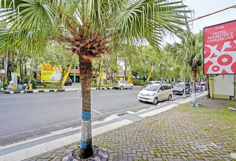 Hotelli Oyo 91198  Mahkota 2 Lamongan