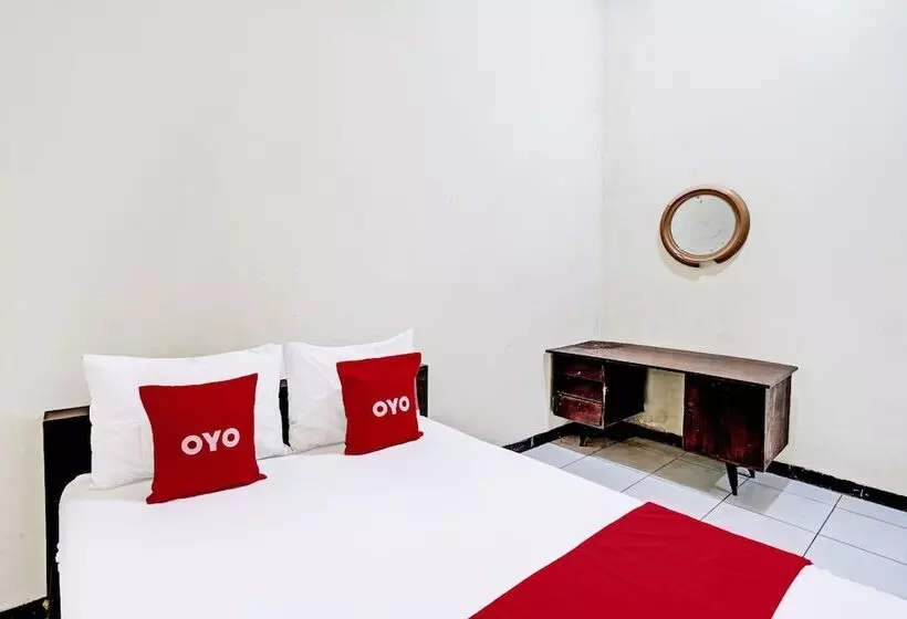 Hotelli Oyo 91198  Mahkota 2 Lamongan
