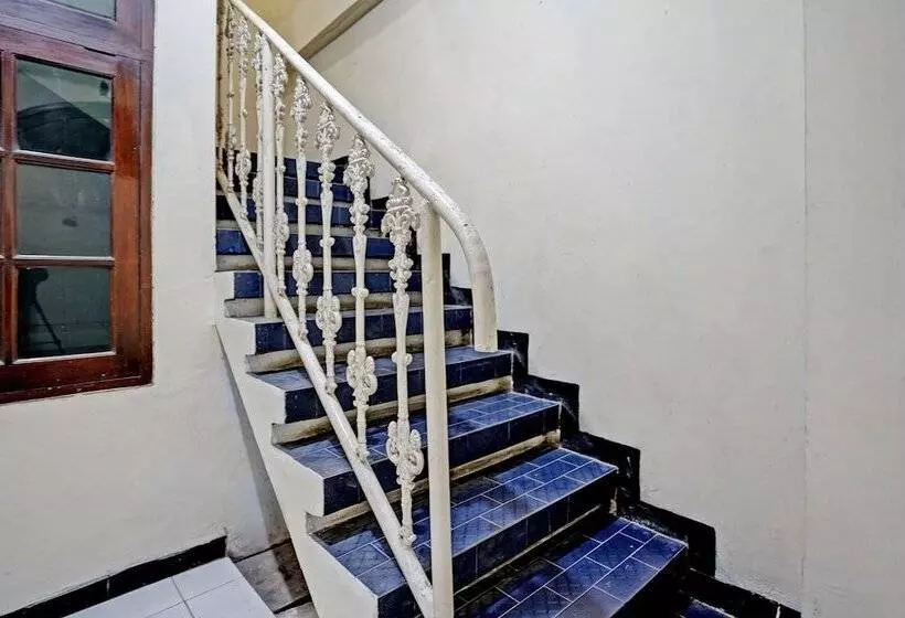 Hotelli Oyo 91198  Mahkota 2 Lamongan