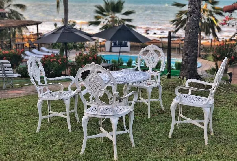 Hotelli Pousada Enseada Dos Mares