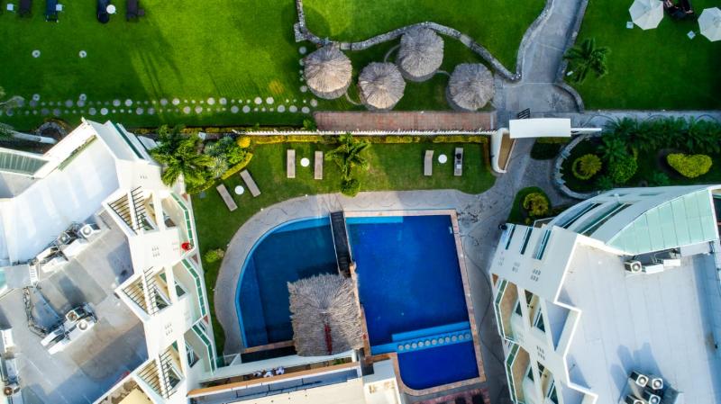 Artisan Family Hotels And Resort Collection Playa Esmeralda