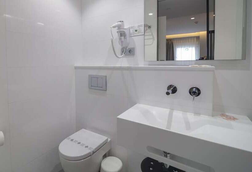 تختخواب و صبحانه La Milagrosa