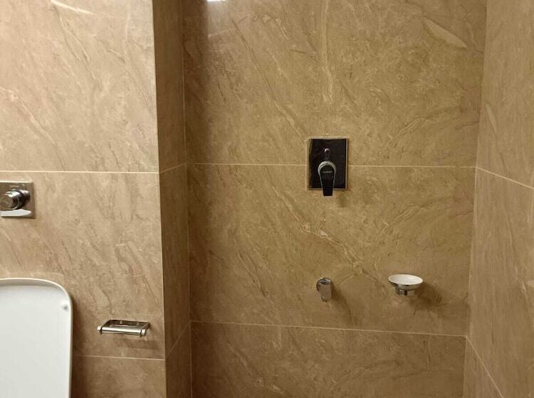 هتل Asia Vaishno Devi