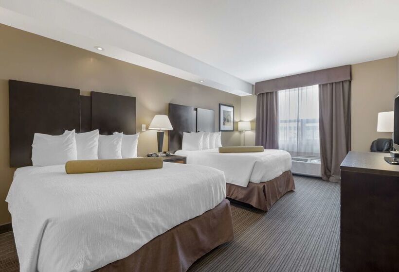 هتل Best Western Plus Moose Jaw