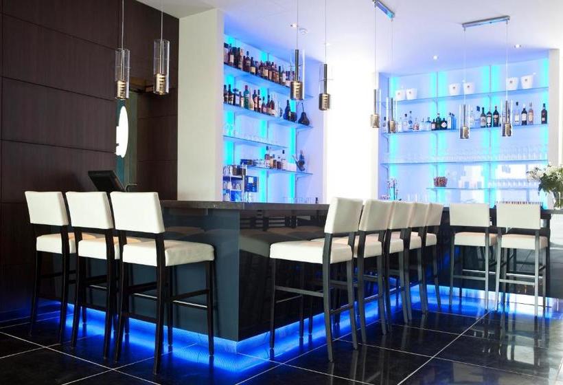 Blue Woods Hotel   Deerlijk