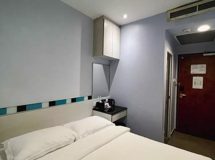 Fragrance Hotel   Lavender