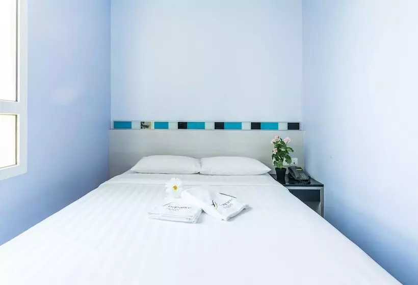 Fragrance Hotel   Lavender