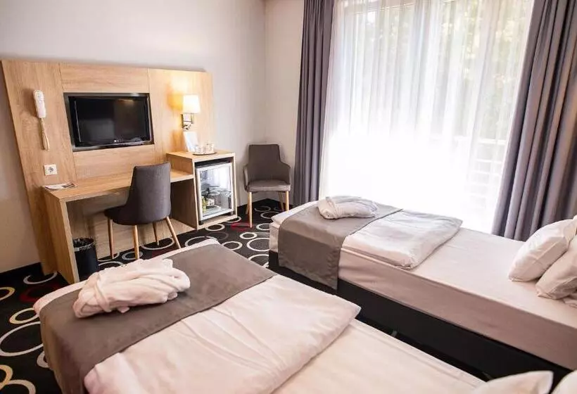 Garden Hotel Wellness és Konferencia