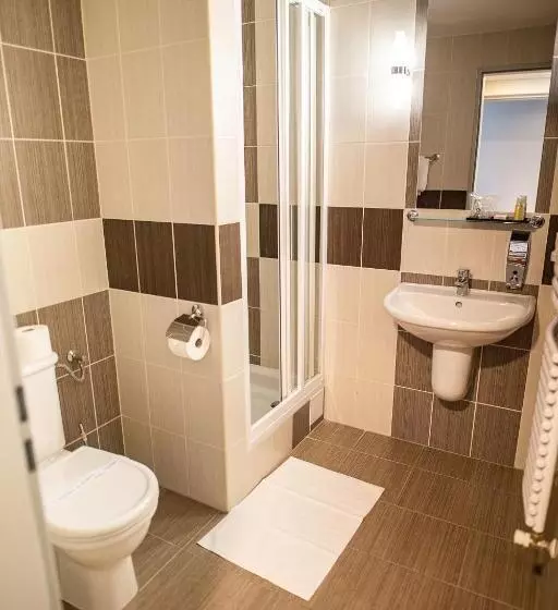 Garden Hotel Wellness és Konferencia