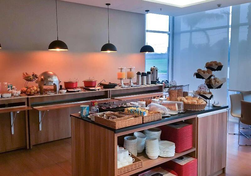 בית מלון כפרי Ibis Itu Plaza Shopping