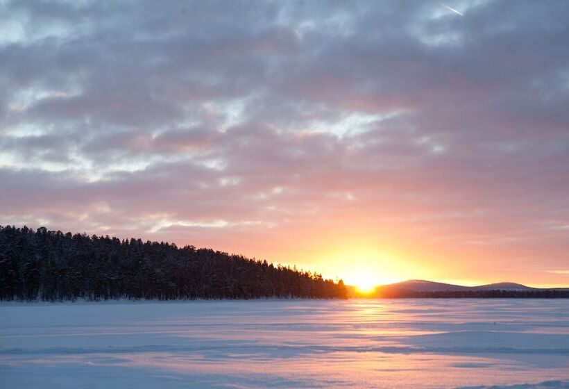 فندق Korpikartano