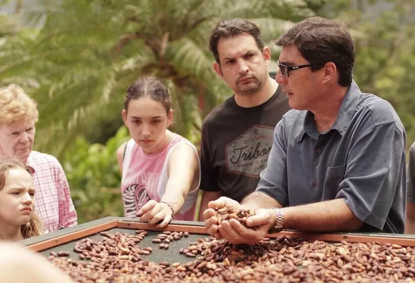 هتل La Anita Rainforest Ranch