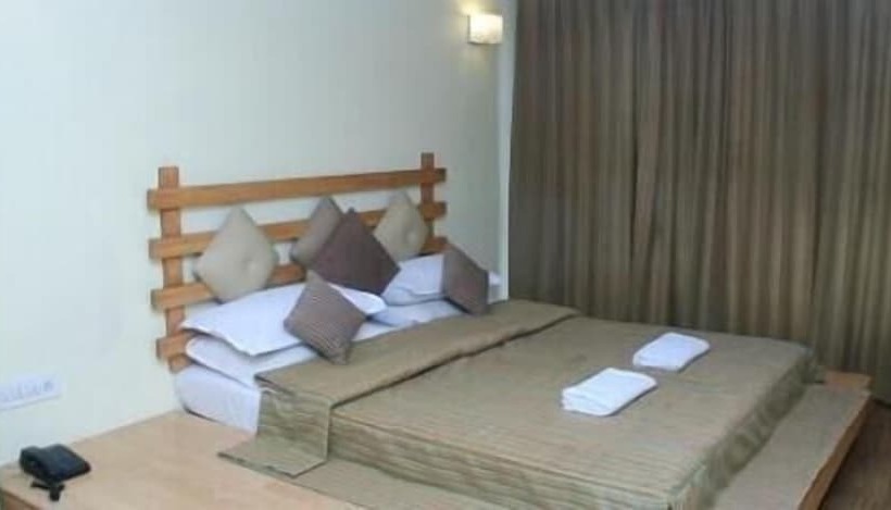 호텔 Maneck Residency