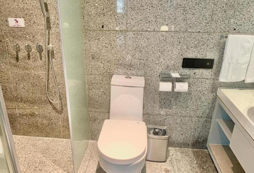 Hotel Mercure Fuzhou Downtown