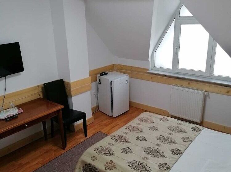 فندق La Sura Getilor