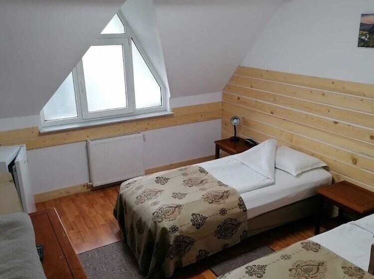 فندق La Sura Getilor