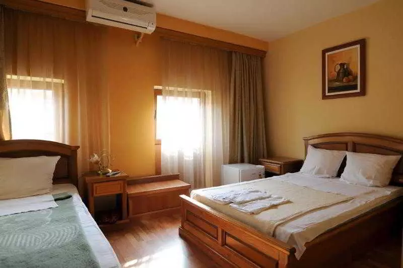 هتل Premier Centar