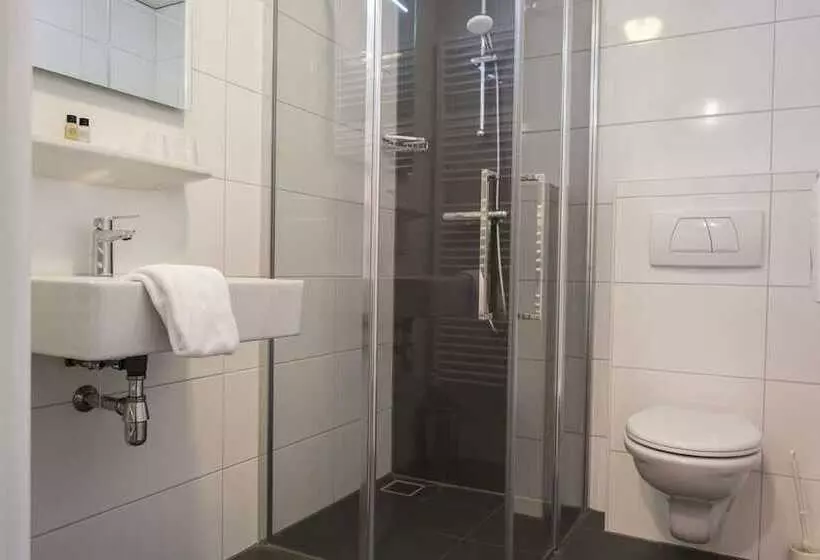 בית מלון כפרי & Restaurant Wildthout