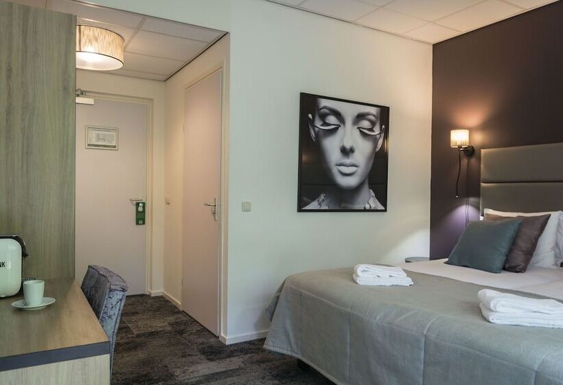 ホテル & Restaurant Wildthout