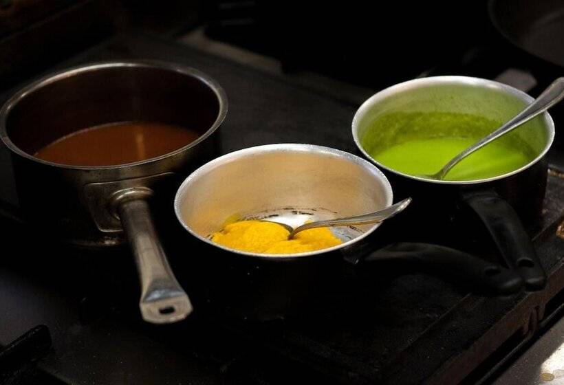 ホテル & Restaurant Wildthout