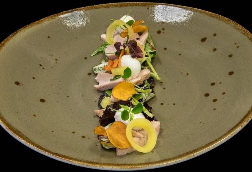 ホテル & Restaurant Wildthout