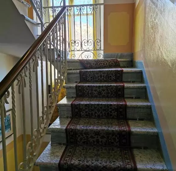 Отель Ristorante Azalea