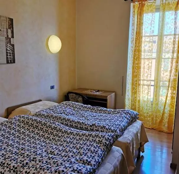 Отель Ristorante Azalea