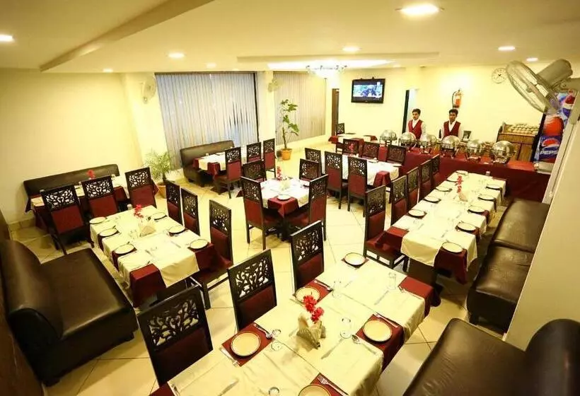 호텔 Shree Hari Niwas