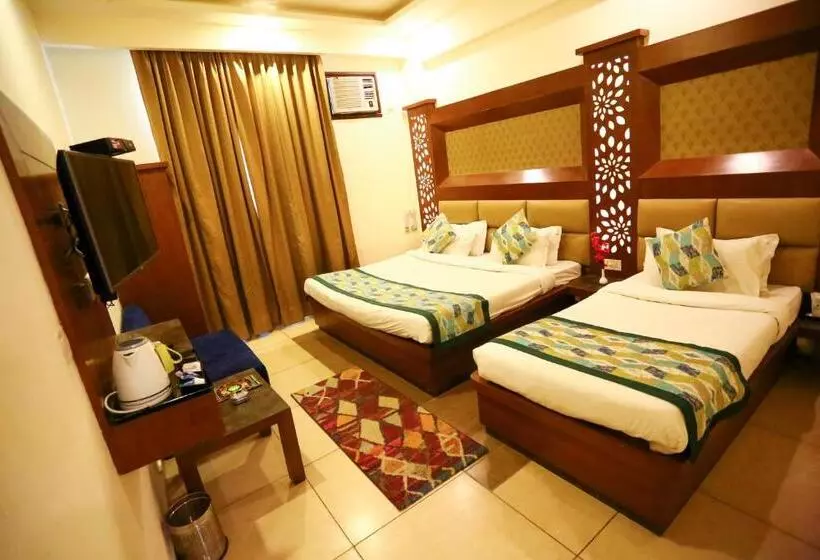 호텔 Shree Hari Niwas