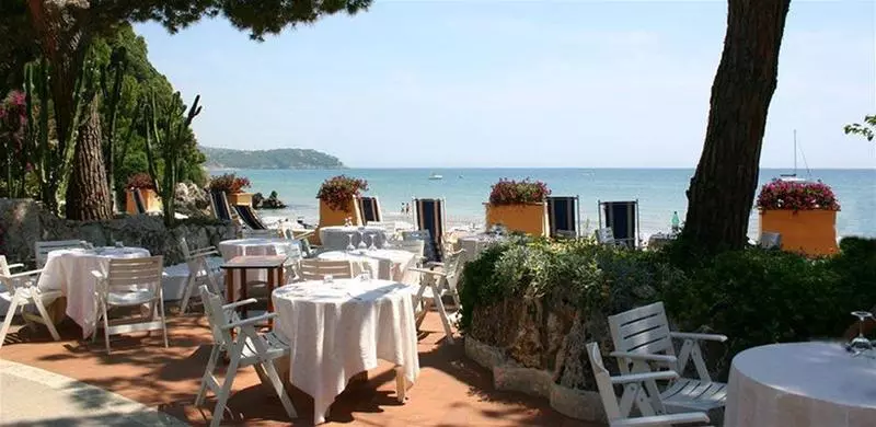 בית מלון כפרי Summit