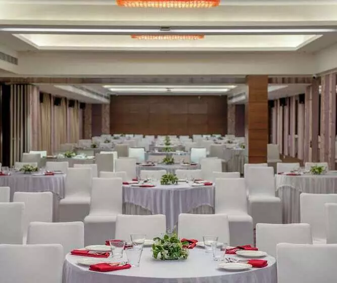 فندق Vivanta Mangalore Oldport Road Formerly Known As Taj Manjarun