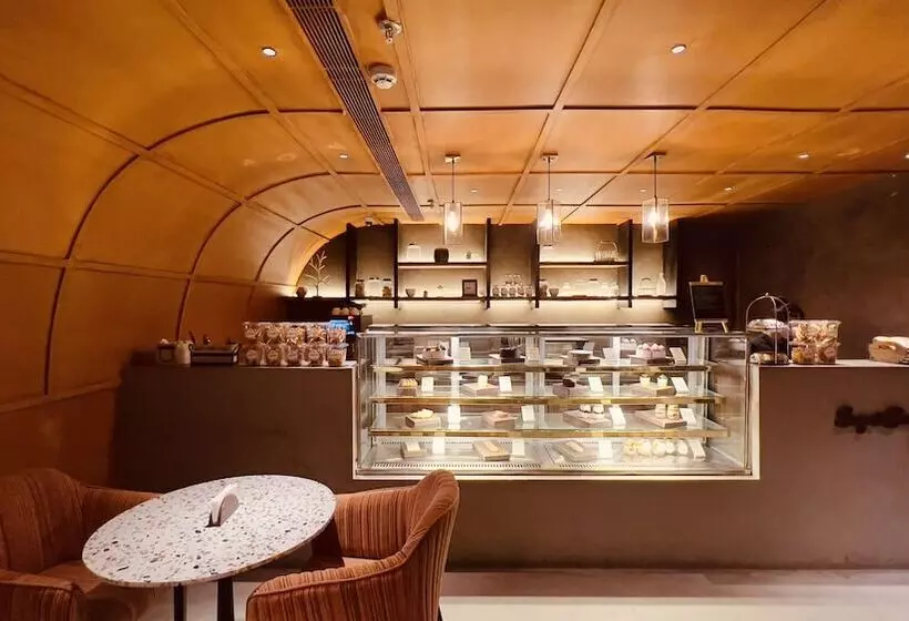 Hotel Historia Royal