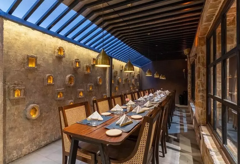 Hotel Historia Royal