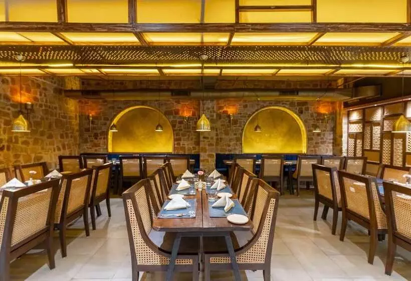 Hotel Historia Royal