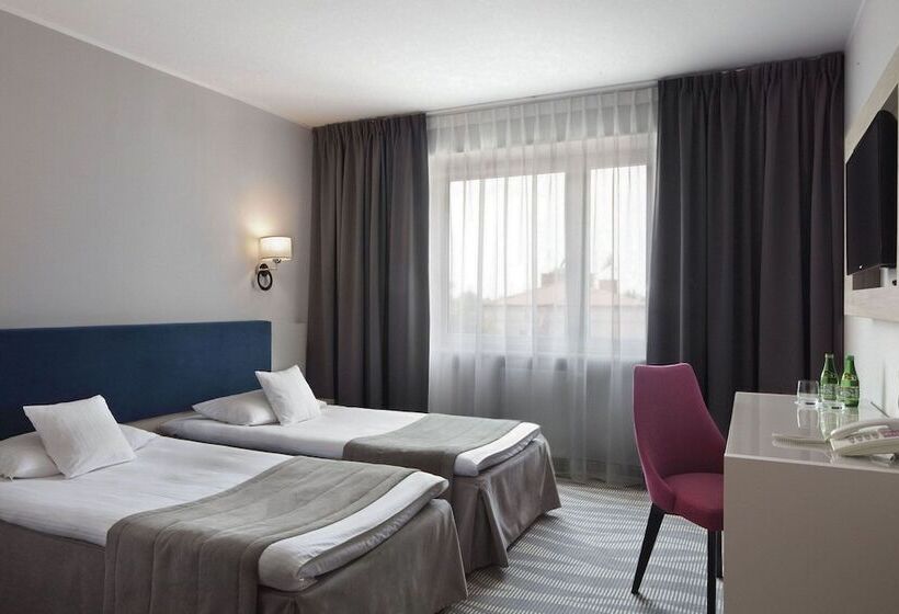 호텔 Witkowski Warsaw Airport