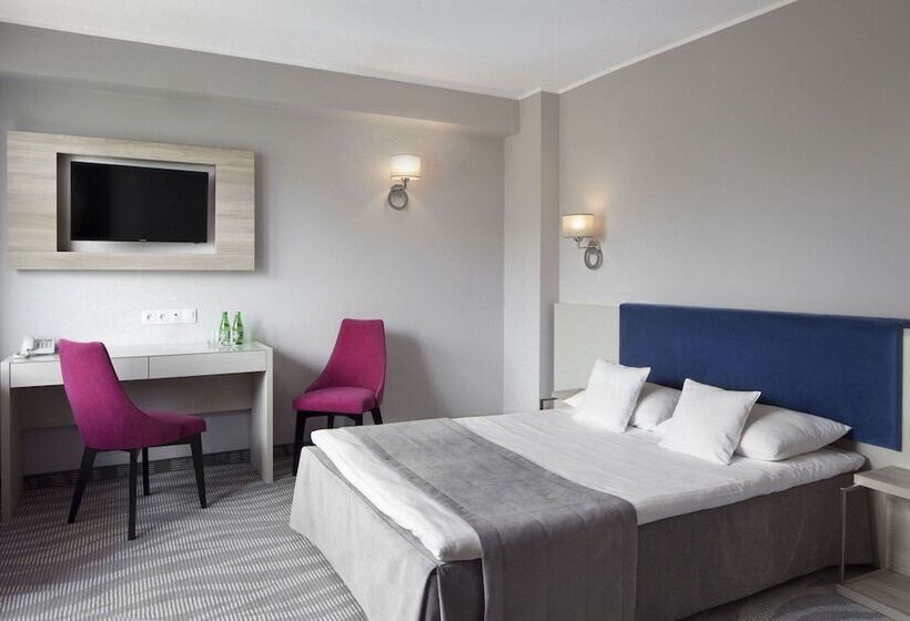 호텔 Witkowski Warsaw Airport