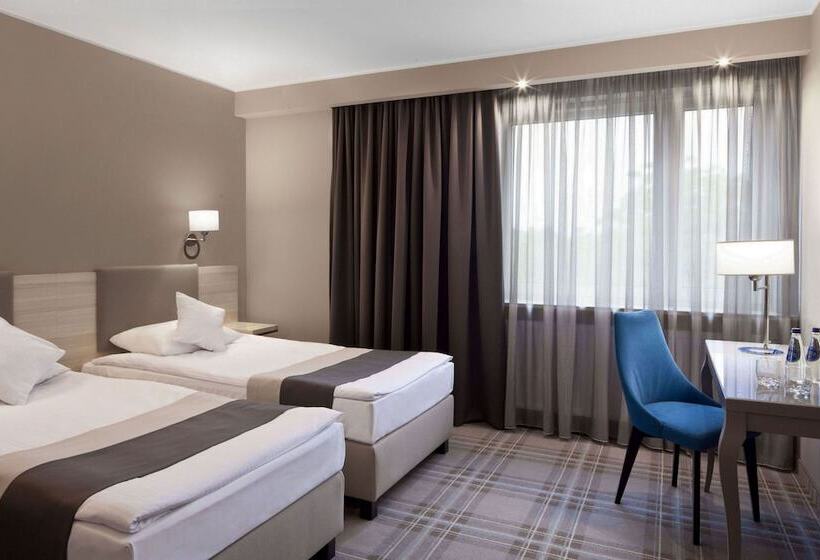 호텔 Witkowski Warsaw Airport