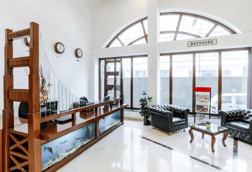 Sfo Hotel And Suites