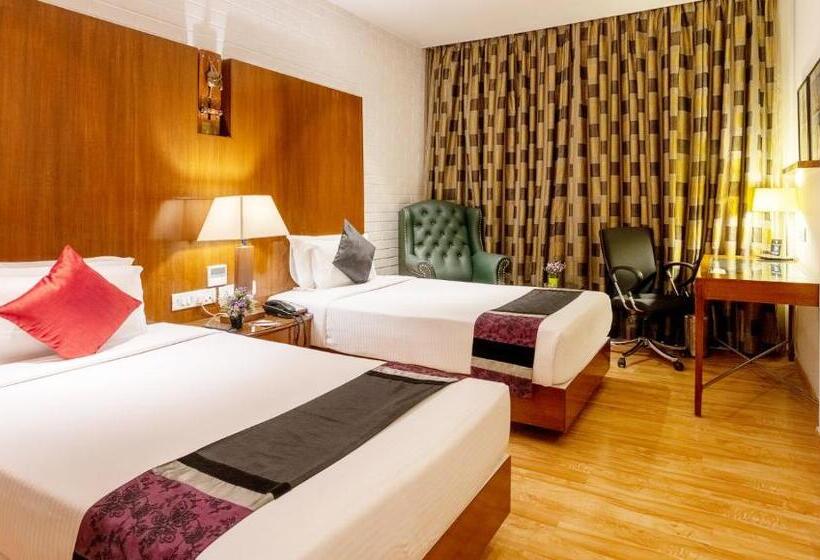 Sfo Hotel And Suites