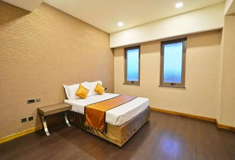 Speke Apartments Wampewo