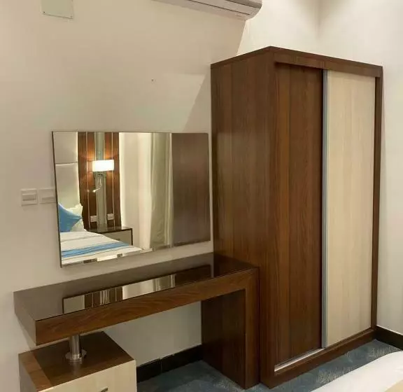 Hotelli فيزتور