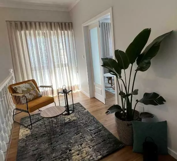 ペンション Casa Das Flores I
