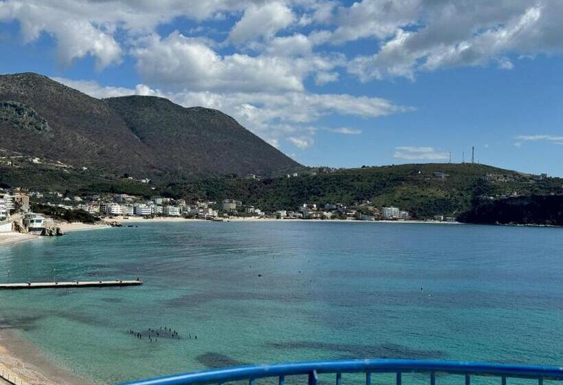 פנסיון Peter S Sea House