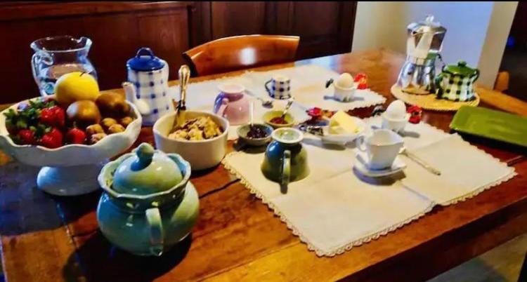 B&b Ernestine Family Home