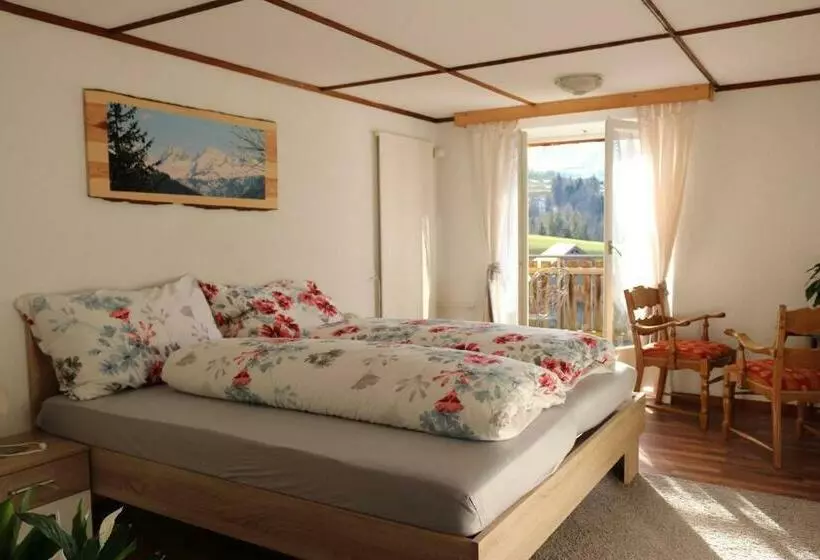 Aamiaismajoitus (B&B) Schlafen Im Sternen Ennetbühl