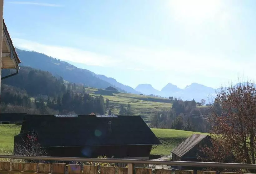 Aamiaismajoitus (B&B) Schlafen Im Sternen Ennetbühl